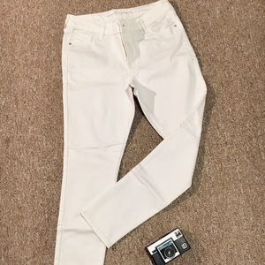 OLD NAVY ROCKSTAR White Mid Rise Pants Size 10